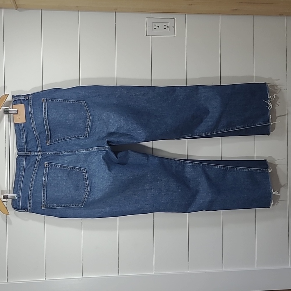 Everlane Classic Denim Cropped Jeans - Picture 6 of 11